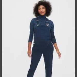 Gap maternity corduroy overalls